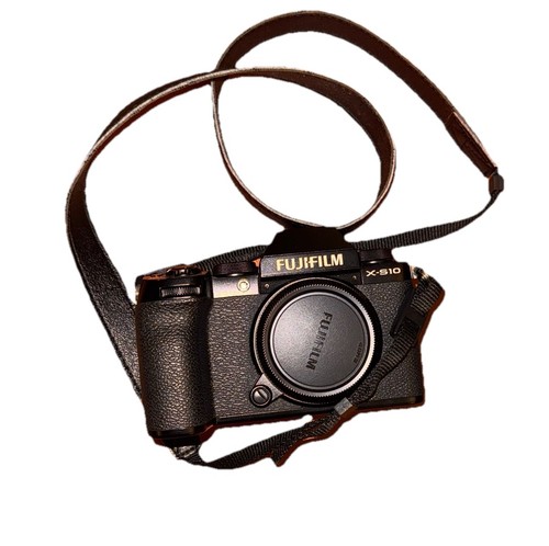 Fujifilm s10 body mint - body,