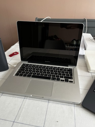 Apple macbook pro mid - macbook,