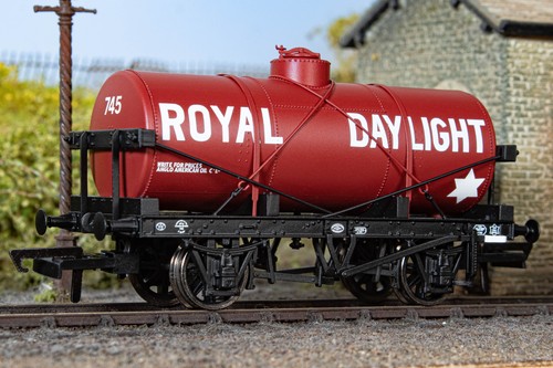 Oxford rail 12t tank - wagon,