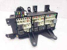 JAGUAR XE X760 2.0 DIESEL FUSE RELAY BOX 2016