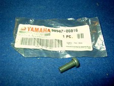 YAMAHA AG100 AG200 CV50 DT125 BA50 CS50 GEN NOS PAN HEAD SCREW 98507-06016