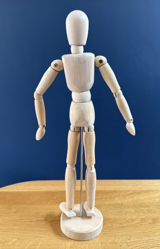 Articulated wooden artist - articulated,