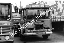 THH Truck Photos - AEC -