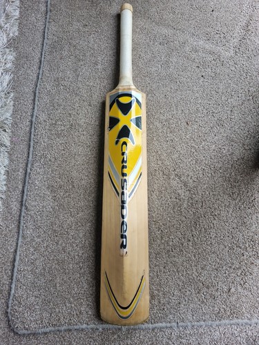 Rare retro crusader cricket - rare,