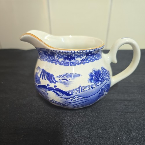 Vintage ringtons blue willow - ringtons,