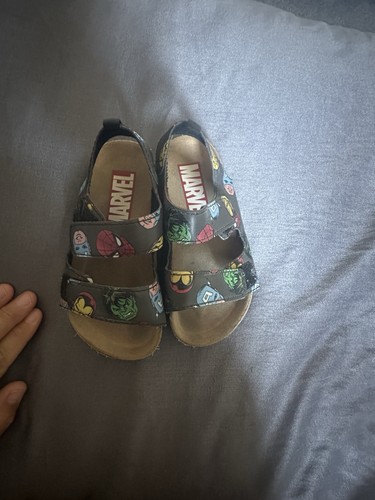 Boys marvel sandals size - , 8