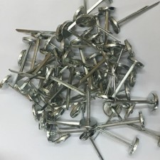 # 30 2 1/2" Prong Button