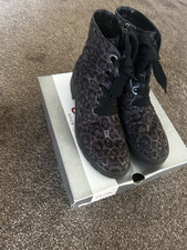 Women’s ara leopard boots 8.5 