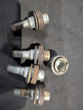 Genuine Peugeot Locking Wheel