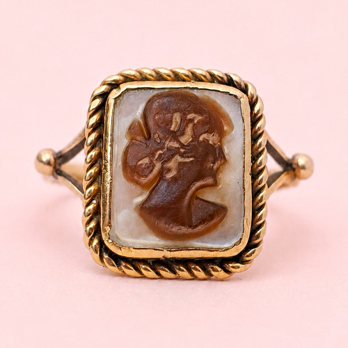 Unusual early 20th century - unusual,