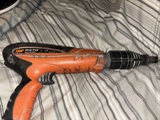 Spit P370 C60 Spitfire Cartridge Nail Gun with Magazine & Case - 011071