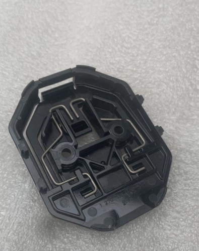 Trek power tube lock release - tube,
