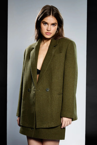 Runway 8 olive - runway,
