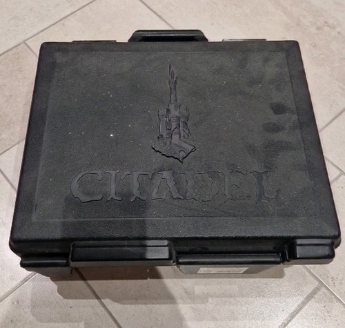 Figure case carry - , citadel
