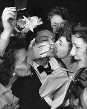 Frank Sinatra greeted by fans