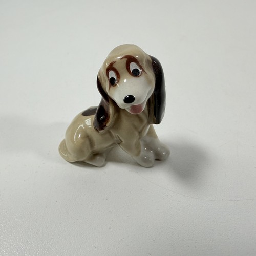 Wade whimsies figurine - wade,