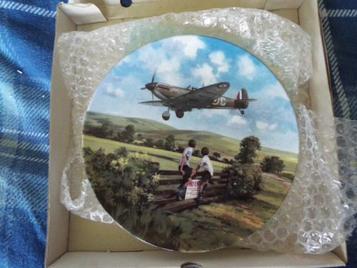 Royal doulton spitfire coming - "spitfire,
