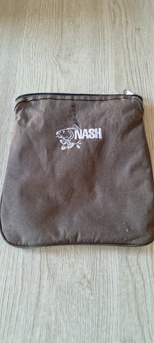 Nash paded scales pouch - scales, carp