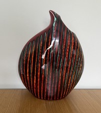 Anita Harris Art Pottery. Hot