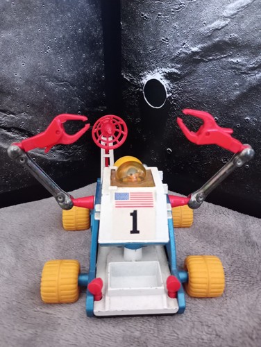 Corgi toys james bond 007 - bond,