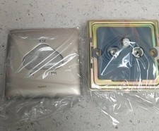 1 x Legrand Synergy Modern