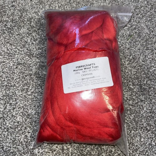 Merino wool tops 100g crimson - merino,