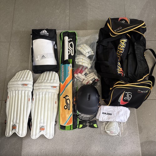 Complete junior cricket kit - complete,