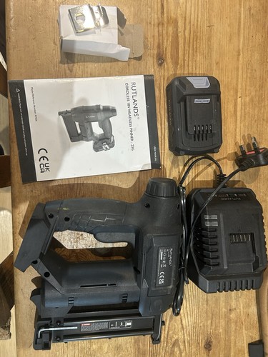 Rutlands 23g nail gun with - nail,