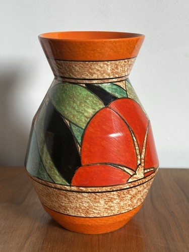 Clarice cliff bizarre - bizarre, red