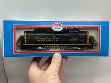 HO Model Power Alco RS-2 Santa