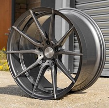 20" Riviera RV193