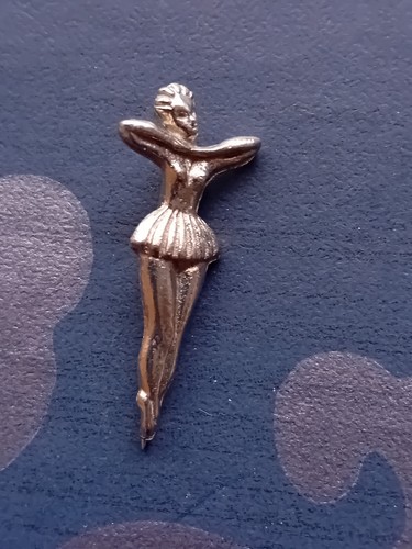 Small vintage white metal - small,