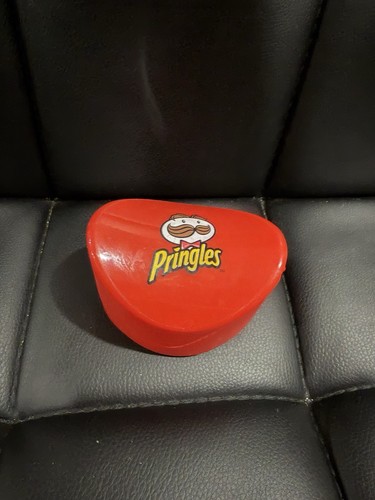 Red pringles chip holder lunch - red,