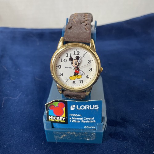 Vintage mickey mouse lorus - mouse,