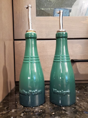 Rare creuset oil and - creuset,
