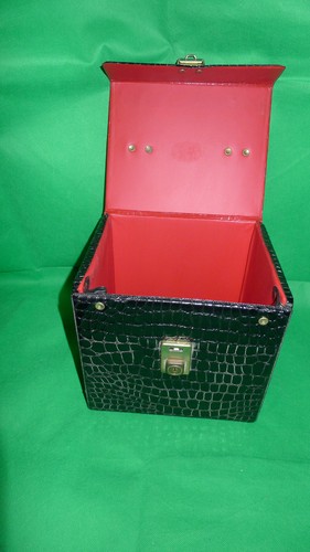 Vintage black red record - 7",