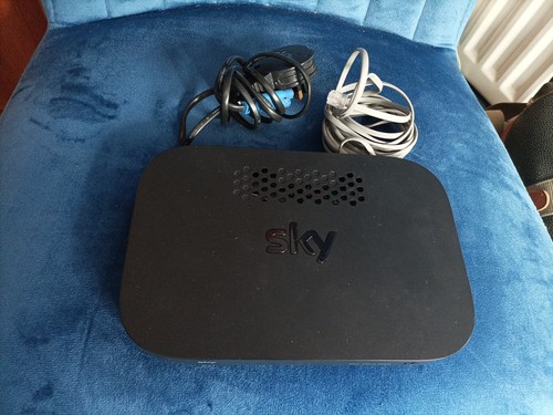 Sky hub router - er110, box