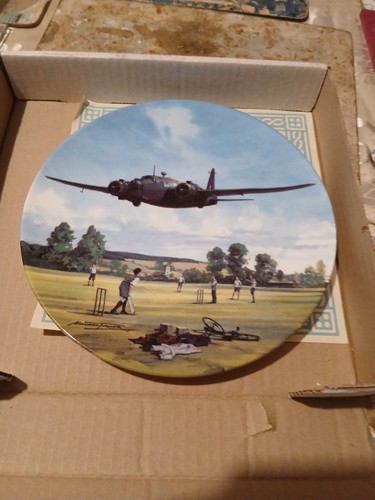 Royal doulton heroes the - of,