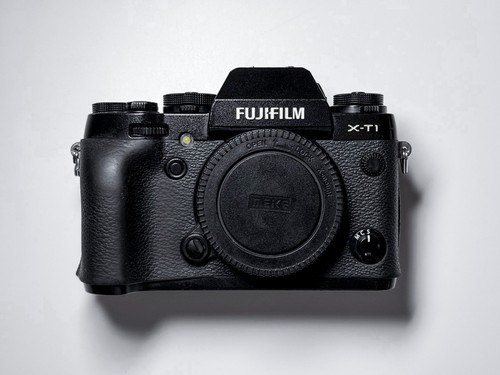 Fujifilm mirrorless body - fujifilm,