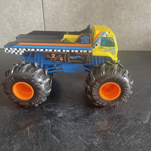 Hot wheels haulin monster - wheels,