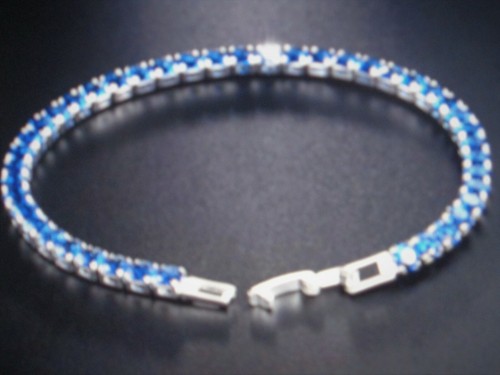 Sapphire sparkling round - sparkling,