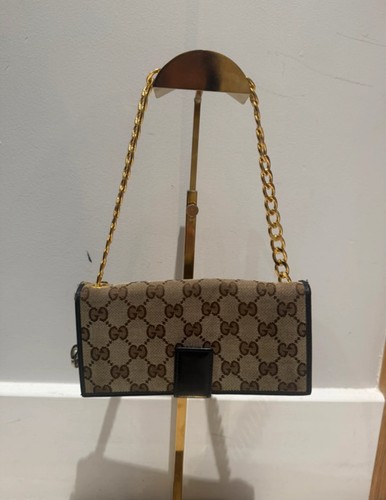 Pre loved vintage gucci - pre,