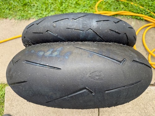 Pair motorcycle tyres - of,