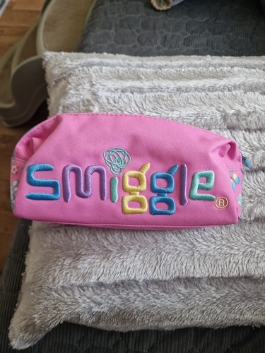 Smiggle butterfly pencil case - butterfly,
