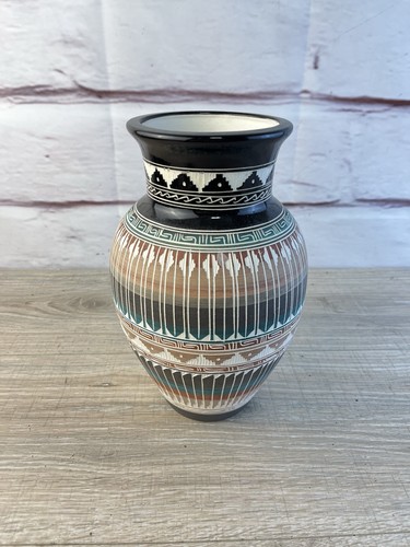 Navajo multi etched design - navajo,