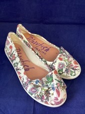 Ladies Plimsolls Size 4 Floral Blowfish Malibu