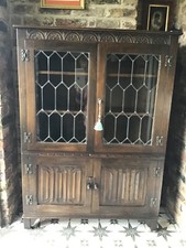 oak bookcase with leaded glass doors and two shelves