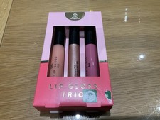 Boots A Little Something Lip