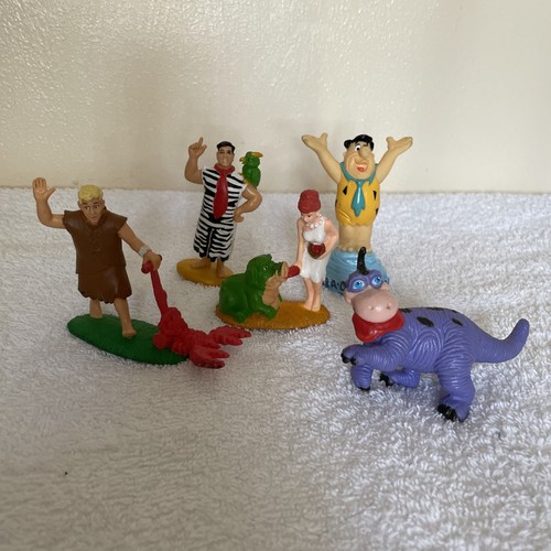 The flintstones toy figures - flintstones,