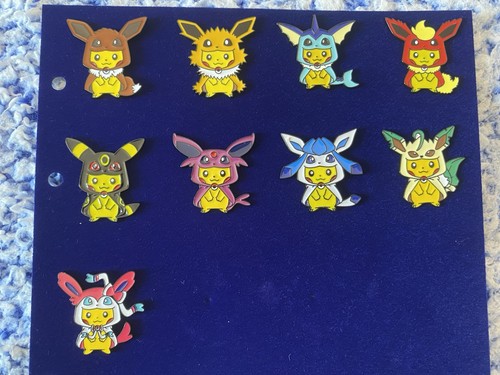 Pokémon eeveelution pin badge - eeveelution,
